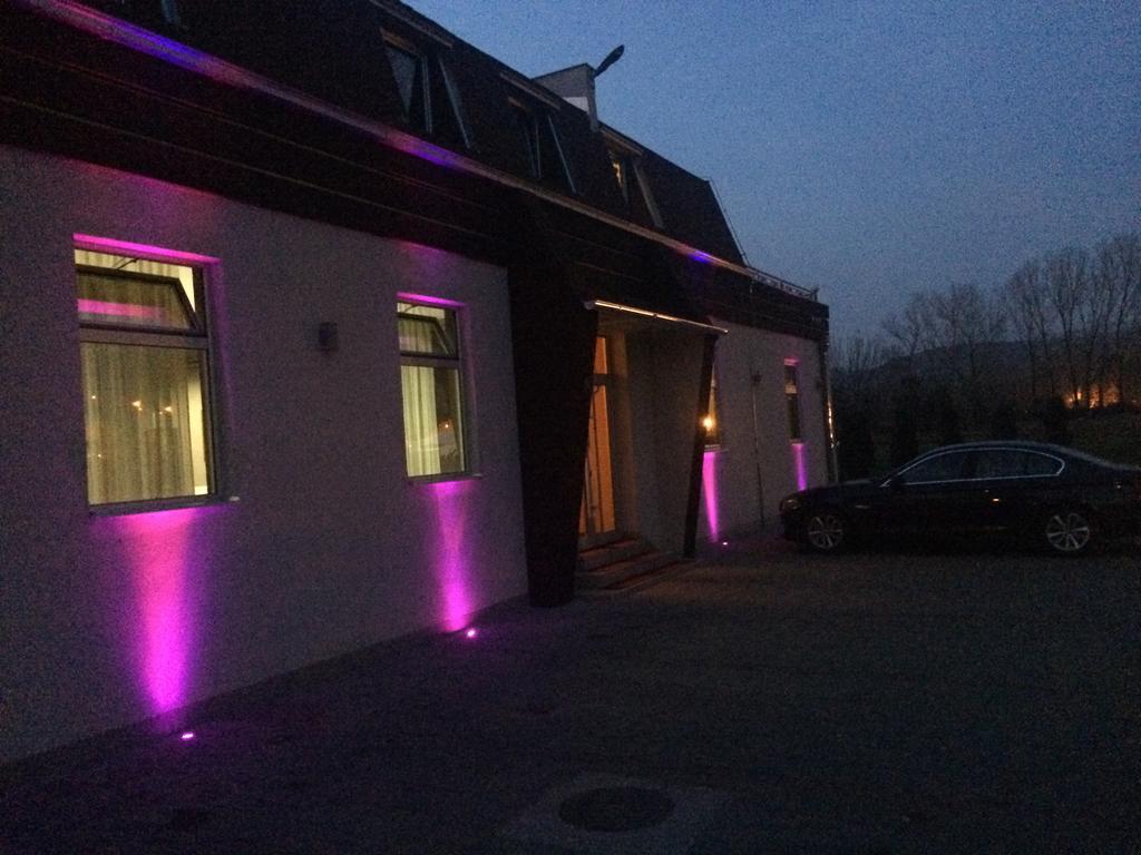 Prenociste Gazela Bed & Breakfast Pirot Bagian luar foto