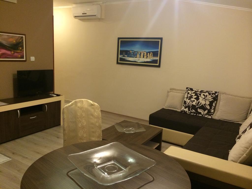 Prenociste Gazela Bed & Breakfast Pirot Ruang foto