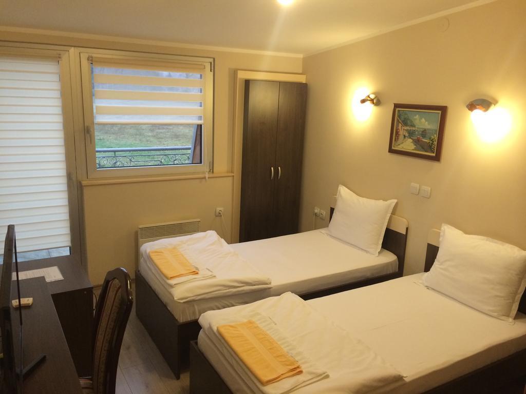Prenociste Gazela Bed & Breakfast Pirot Ruang foto