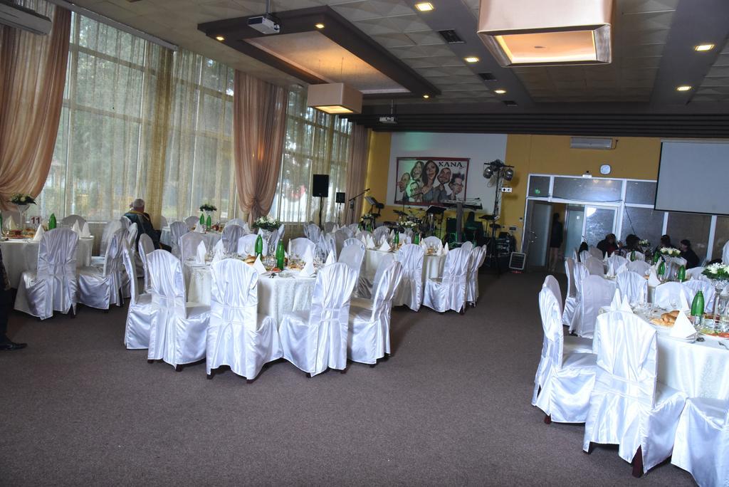 Prenociste Gazela Bed & Breakfast Pirot Bagian luar foto